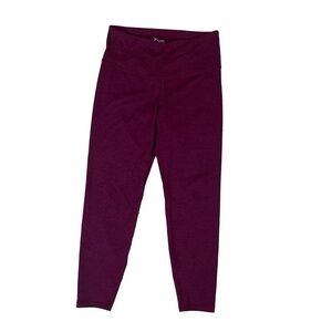 ⭐️ Old Navy Active mauve & black leggings- size large